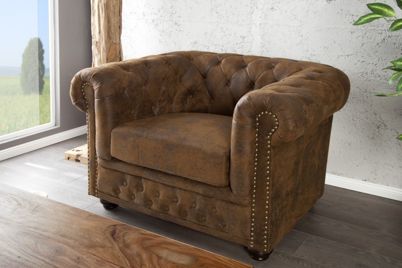 Fauteuil design chesterfield teinté marron