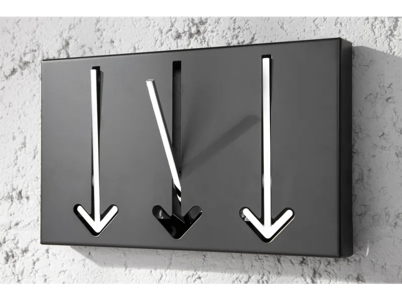 Porte-manteau avec 3 crochets flèches chromé