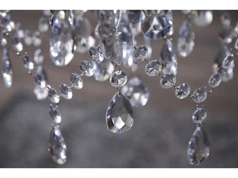 Lustre transparent suspendue avec 5 bougies