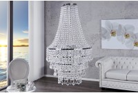 Lustre de luxe avec des cristaux en strass transparent