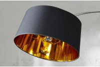 Lampadaire design en métal noir avec abat-jour noir et doré