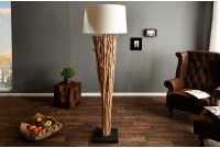 Lampadaire design 175 cm en bois flotté coloris blanc