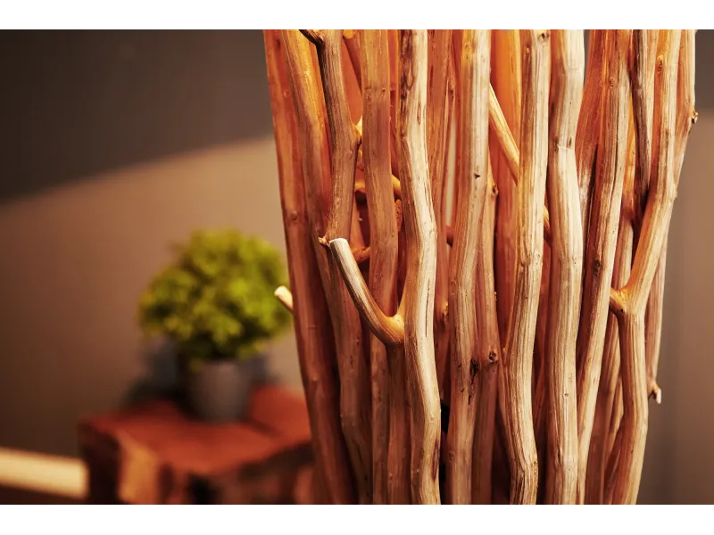 Lampadaire design 175 cm en bois flotté coloris blanc