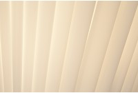 Lampadaire ovale 160 cm en tissu de latex plissé coloris blanc