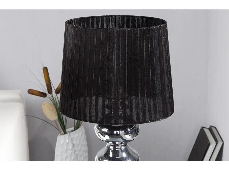 Lampe en acier chromé de 70 cm avec abat-jour noir