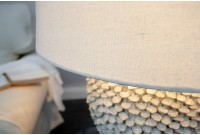 Lampe à poser en céramique blanche à motif florales