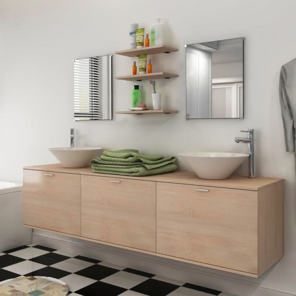 Dix pièces pour salle de bains avec lavabo et robinet beige