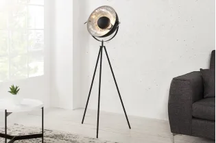 Lampadaire moderne en acier inoxydable et en aluminium coloris noir et argenté