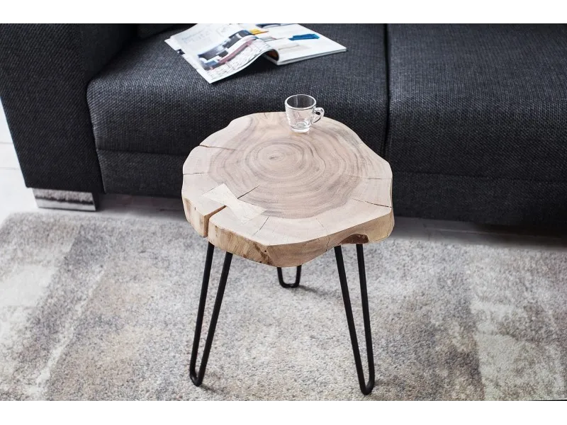 Table d'appoint en bois massif design industriel
