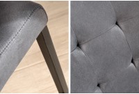 Lot de 2 chaises capitonnées de coloris gris