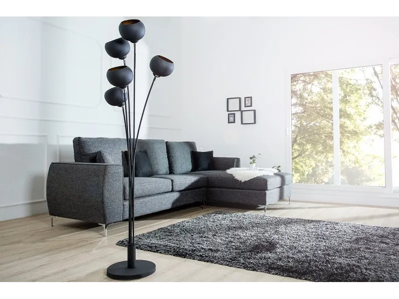 Lampadaire design en métal coloris or noir 170cm