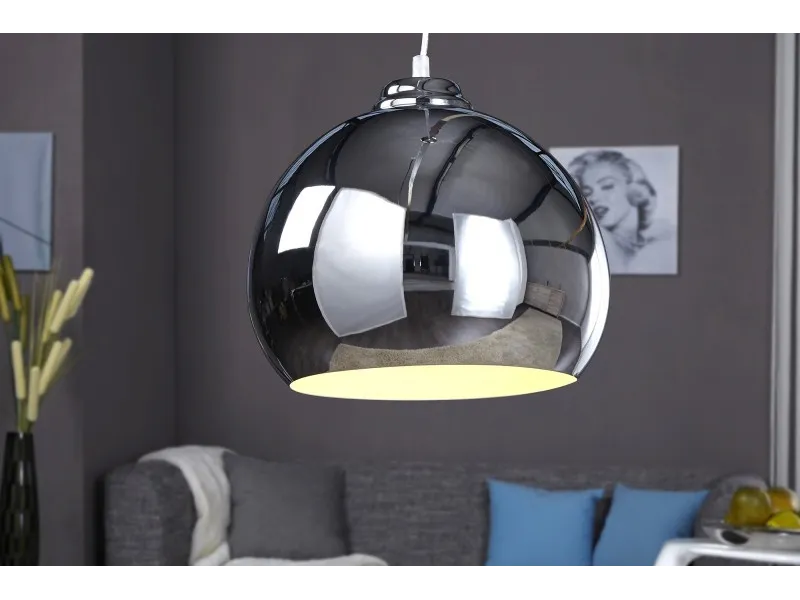Lampe suspendue design boule en métal chromé