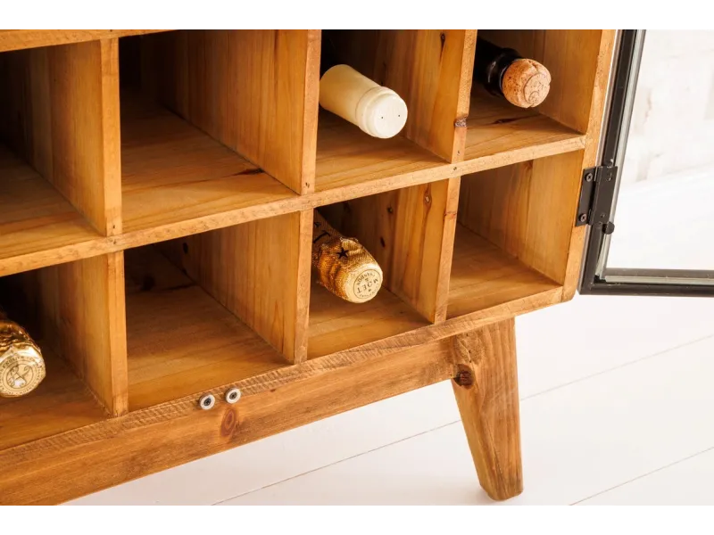 Armoire en bois massif sculpté scorpion coloris noir 141cm pas cher