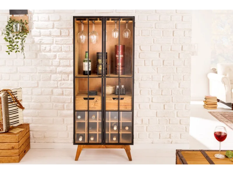 Armoire en bois massif sculpté scorpion coloris noir 141cm pas cher