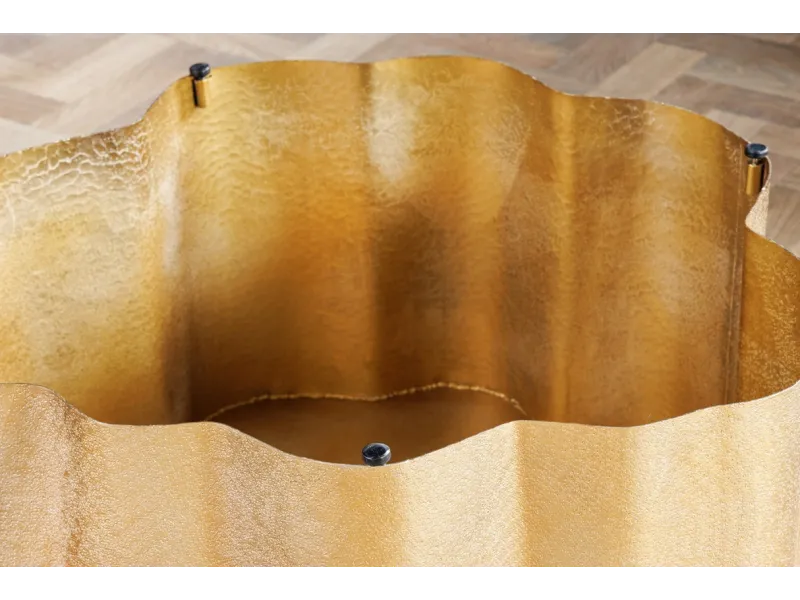 Table basse de 70 cm design oriental coloris or