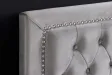 Lit design 180x200cm avec rivets de velours gris argent