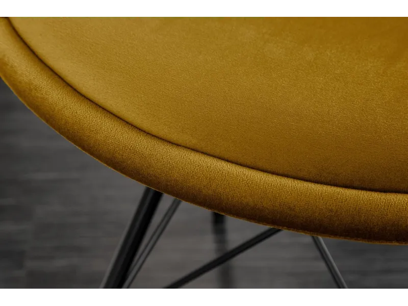 Lot de 4 Chaises Scandinave en velours coloris jaune moutarde