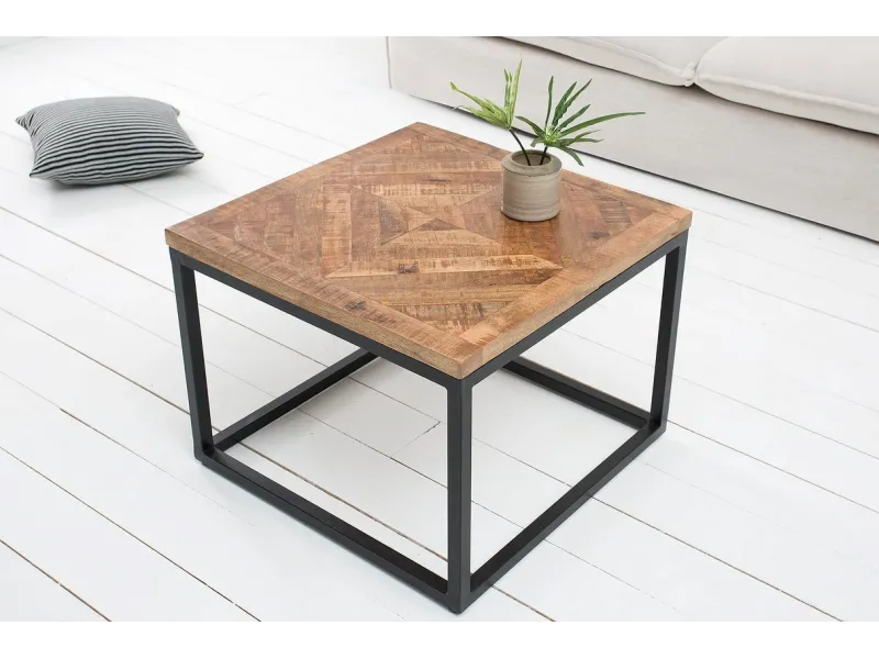 Table d'appoint de 60 cm design industriel en bois massif avec piétement en métal