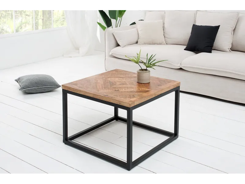 Table d'appoint de 60 cm design industriel en bois massif avec piétement en métal