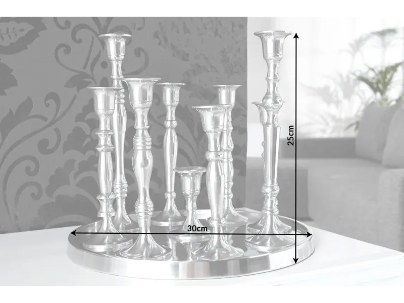 Chandelier design en aluminium argenté à 9 branches Objets de décor...