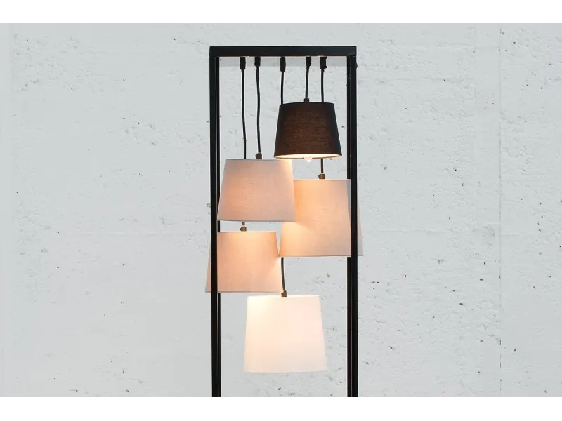 Lampadaire moderne rectangulaire en tissu plissé blanc Lampadaires ...