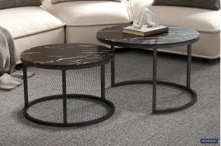 Pas cher Lot de tables basses rondes style industriel en bois massif laqué