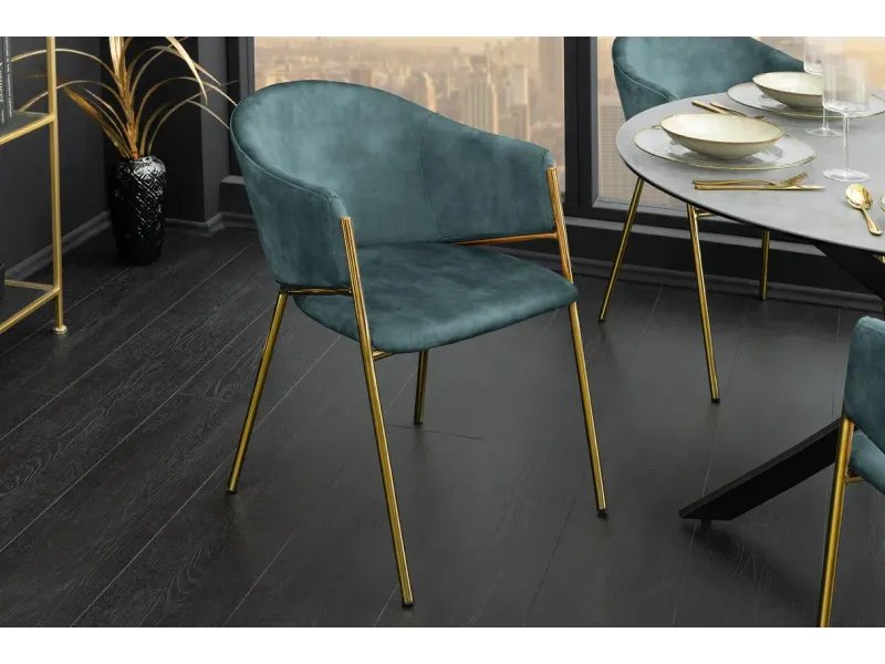 Chaise capitonnée revêtue en tissus bleu Chaises de salle à manger...