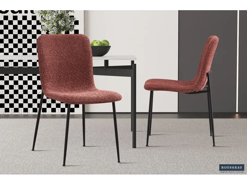 Chaise capitonnée revêtue en velours gris foncé Chaises de salle à manger...