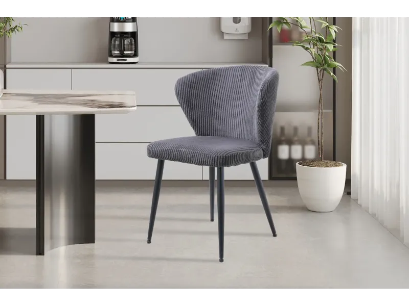 Chaise capitonnée revêtue en velours gris foncé Chaises de salle à manger...