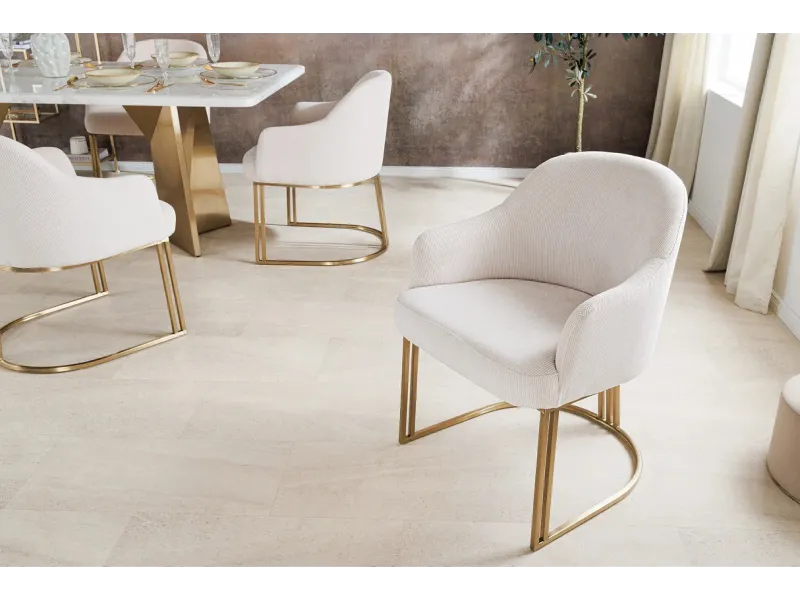 Fauteuil baroque en velours gris style capitonné Chaises de salle à...