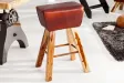 Tabouret design en bois massif et cuir marron
