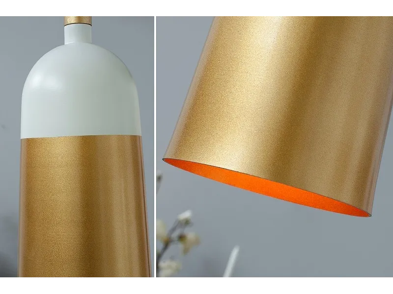 Lampe suspension design en métal de couleur dorée et blanche