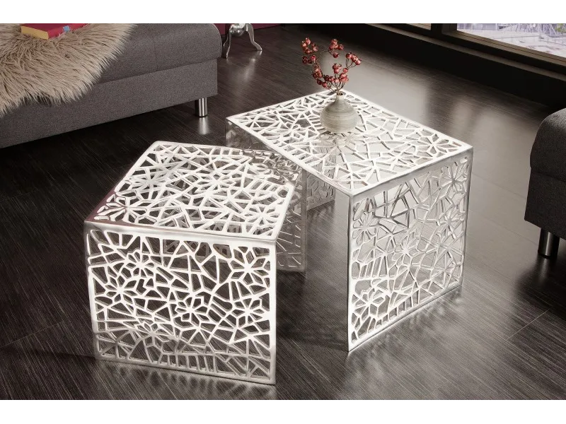 Ensemble de 2 tables basses faites à la main ABSTRACT 49cm argentées