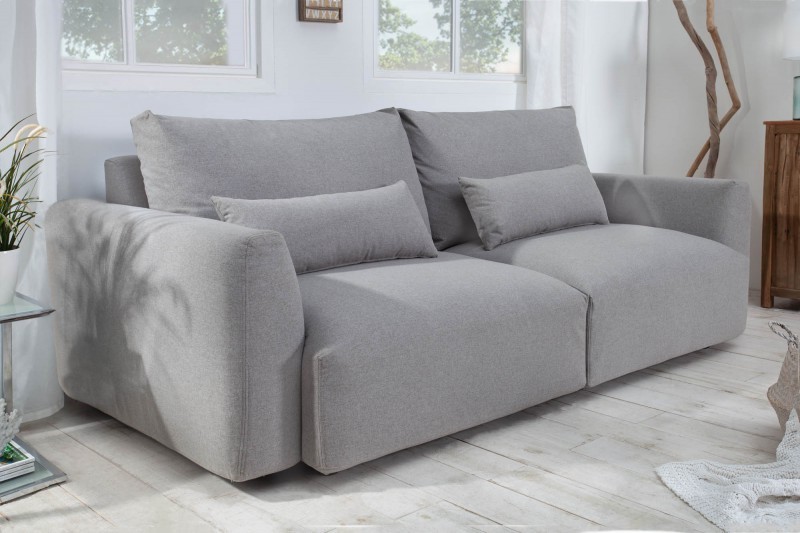 Canapé 3 places en tissu coloris gris clair