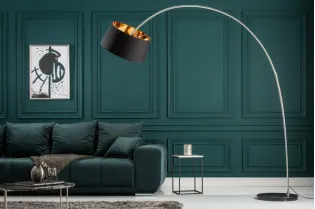 Lampadaire design en métal noir avec abat-jour noir et doré 2