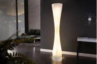 Lampadaire ovale de 180cm en latex plissé blanc