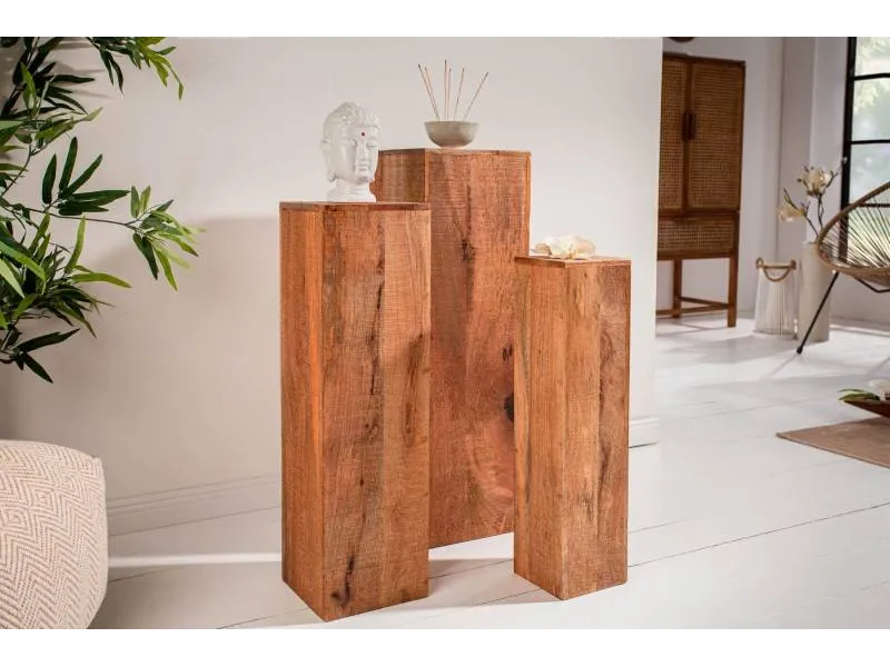 Colonnes décoratives de couleur naturelle en manguier massif