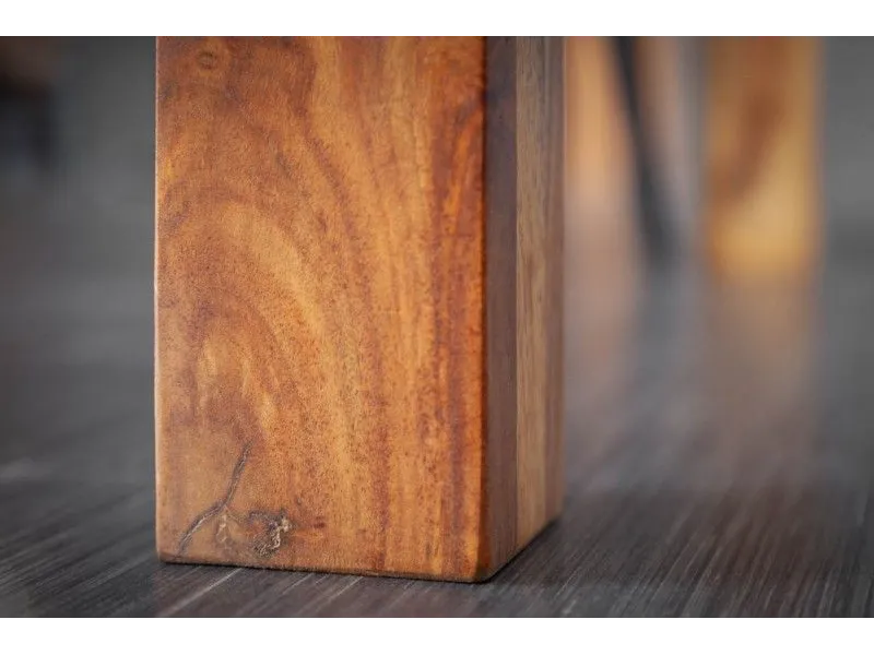Table salle à manger carrée en bois massif